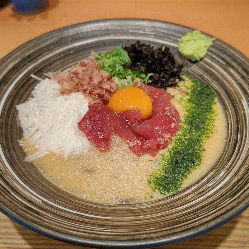 まぐろのとろろづくしそば(東京とろろそば 横浜丸山台店)