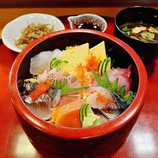 ちらし寿司(辰巳子鮨 )