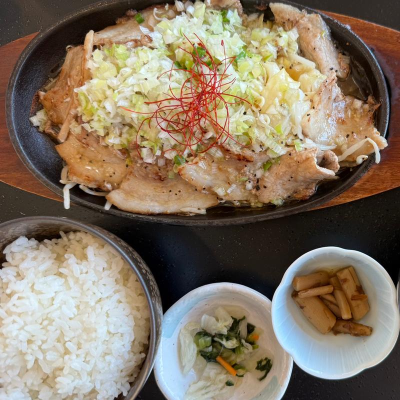 ネギ塩カルビ定食(オールドオーチャードゴルフクラブ　レストラン )