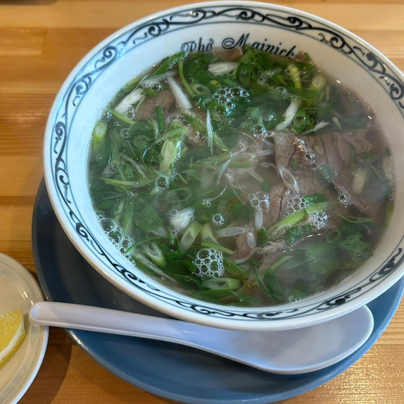 レア牛肉フォー(Phở Mainichi ベトナムフォー専門店)