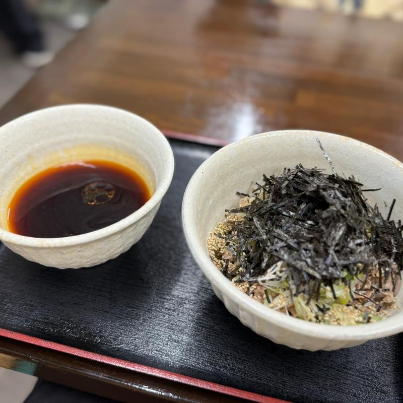 冷たい肉蕎麦(小)(肉そば こまつ家)