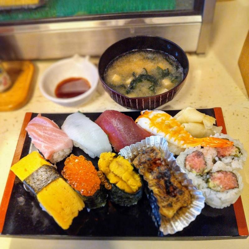 特上にぎり(双子鮨(ふたごすし))