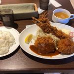 スペシャルミックス定食(ご飯大盛り)