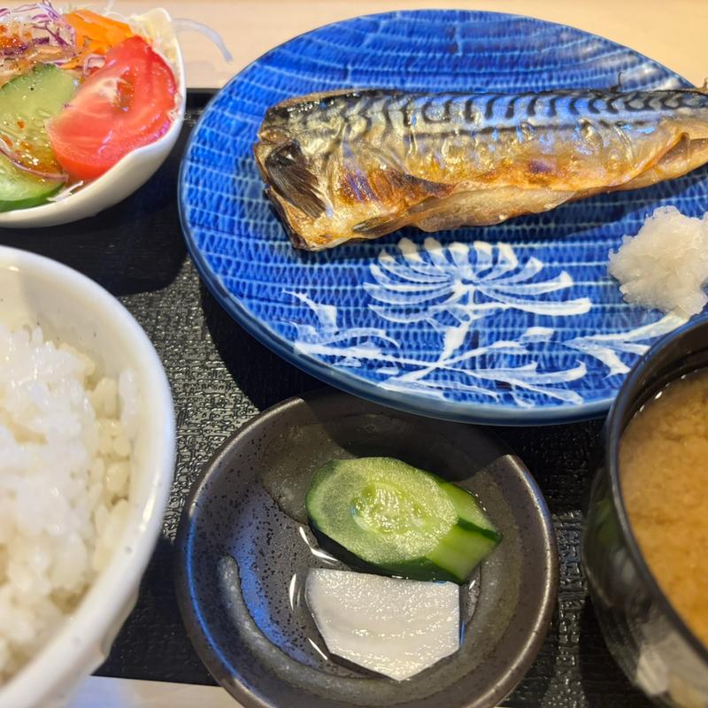 さばの塩焼き定食(味処ふじよし)