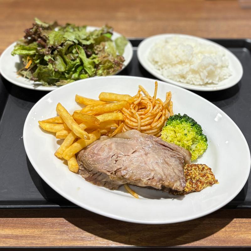 豚のコンフィ(大阪エアポートワイナリー)