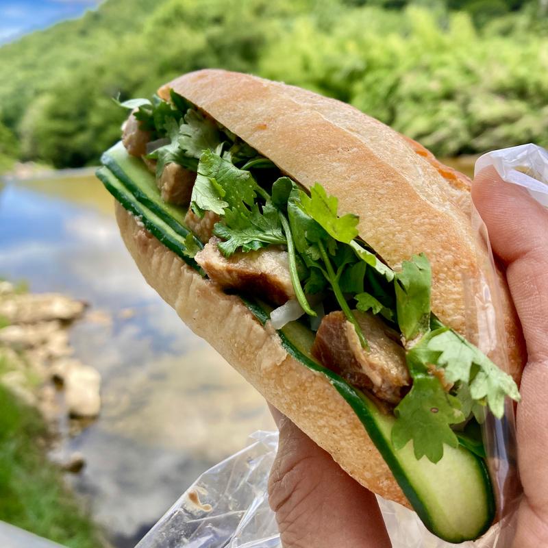 バインミー（ベトナムサンドイッチ）(NICOLAO Coffee And Sandwich Works)