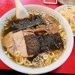 ラーメン 半チャーハン