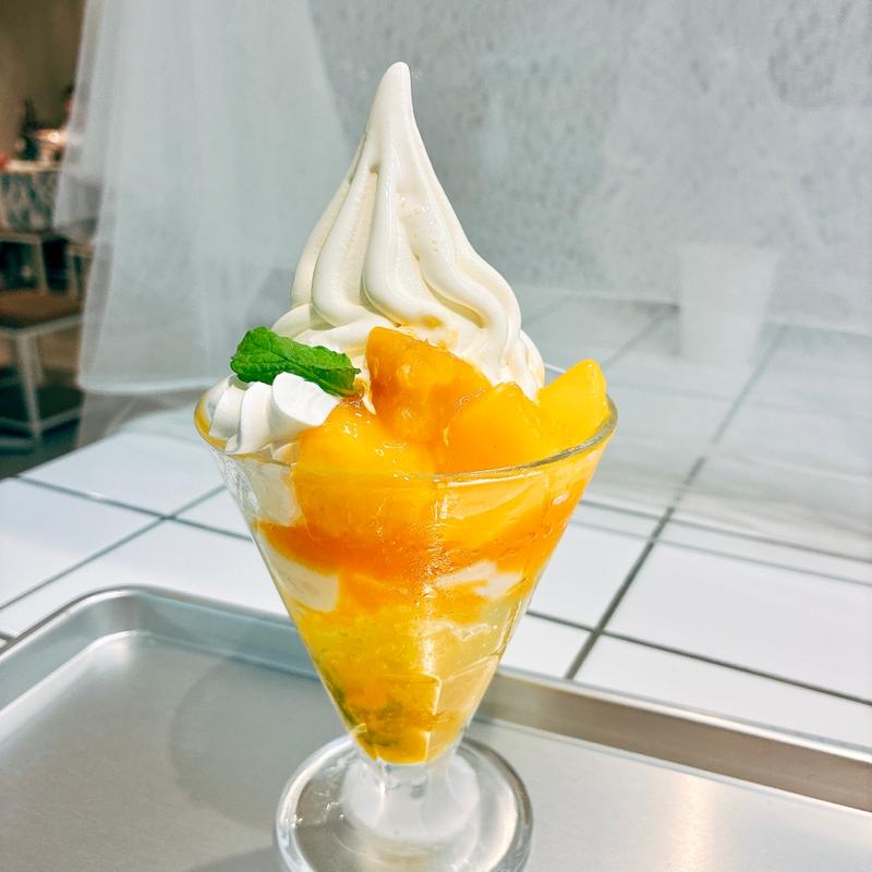 マンゴーと杏仁~ミントの香り~(シルクレーム阪急三番街)