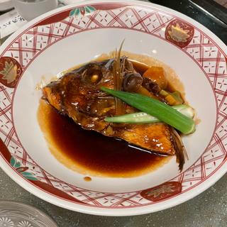 鯛のかぶと煮(鯛家 新潟店 （たいや）)