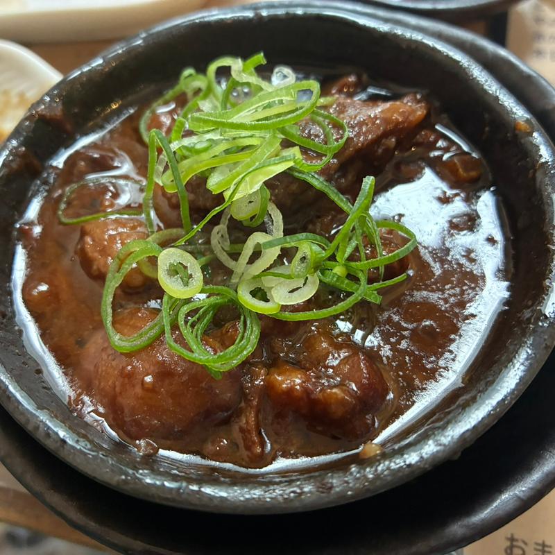 牛すじ豆腐（牛のみ）(立ち飲みやみー)