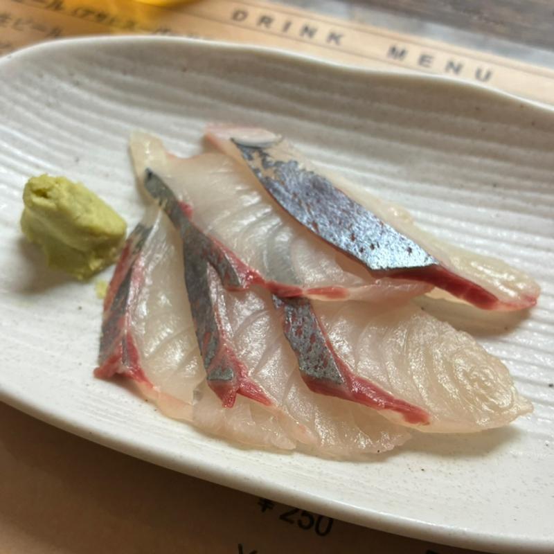 しまあじ造り(立ち飲みやみー)