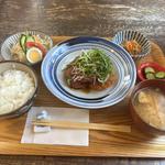 ヒレカツおろしソース定食