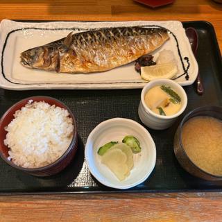 本日の焼魚定食(ごはん家 大久保 （ごはんや おおくぼ）)