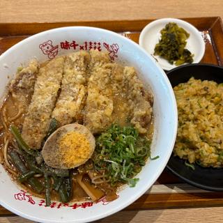五香肉麺