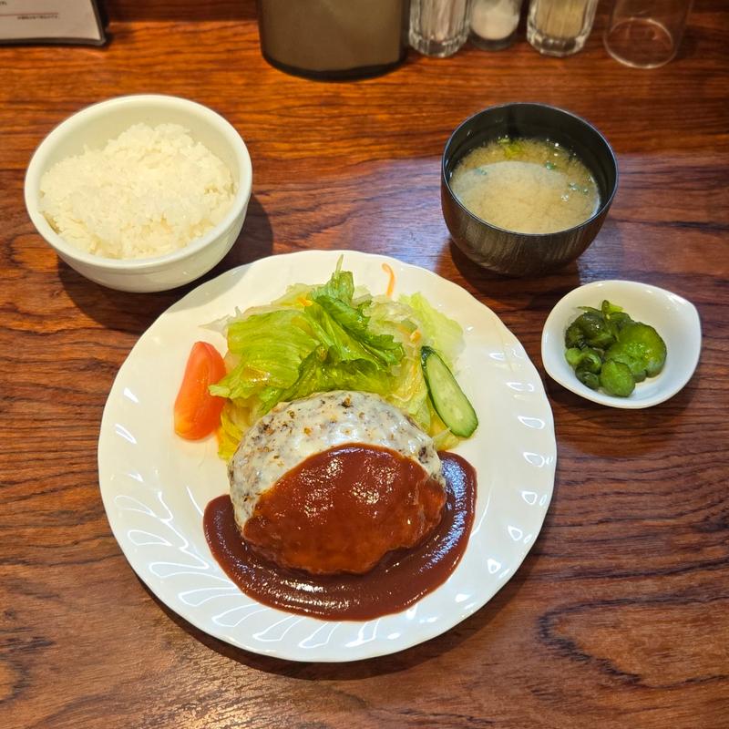 チーズハンバーグランチ180g(手づくりハンバーグの店とくら京都三条店)