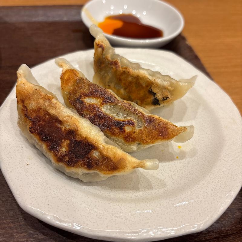 しそ餃子 3個(らーめん直久 新宿西口店)