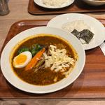 タンドリーチキンスープカレー、チーズトッピング、3辛