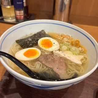 味玉純鶏らーめん　塩