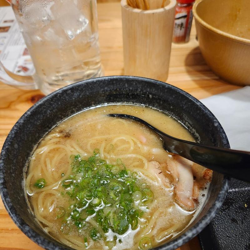 濃厚魚介豚骨ラーメン　限定(鳥貴族 県庁前国際通り店)