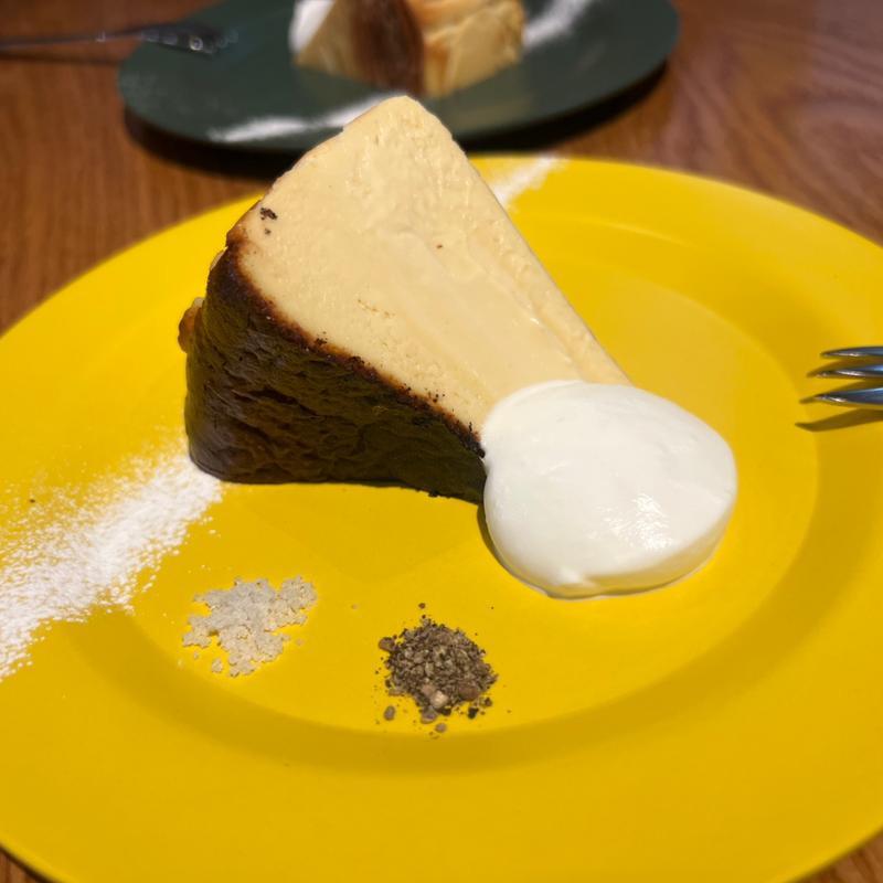 バスクチーズケーキ(AfterAllCoffee アフターオールコーヒー)