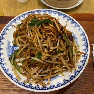 香港焼きそば(雪梅花 丸ビル店)
