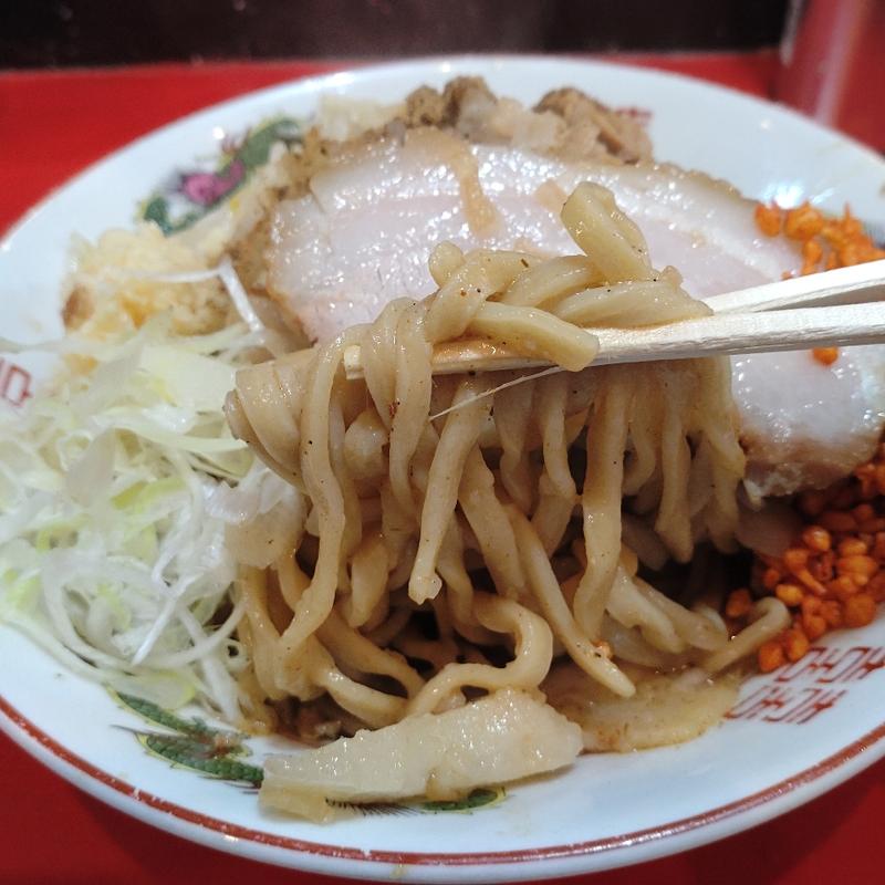 まぜそば(ミニ) 豚入り200g(ラーメン鷹の目 北千住店)