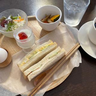 モーニング Aサンドセット(珈琲ゆるりん)