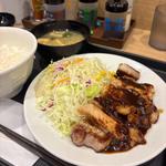 国産雪国育ち厚切りトンテキ定食