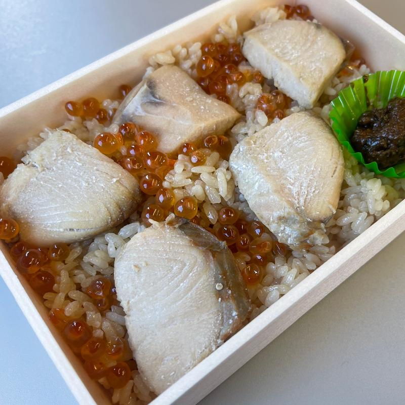 鮭はらこめし(駅弁屋 祭 仙台駅店 )
