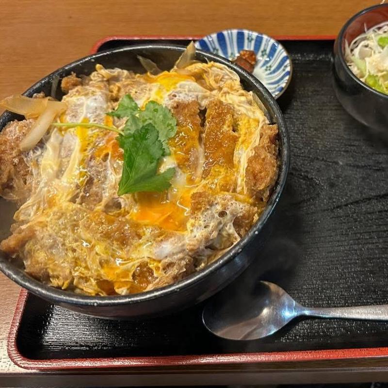 カツ丼大盛り(そば処 長岡屋)