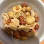 ミックスナッツ(ヱビスバー 札幌アピア店 (YEBISU BAR Sapporo Apia))