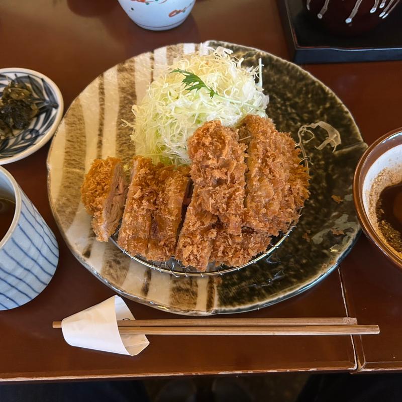 ミンチカツとヒレカツ(名代とんかつ かつくら 大津店 （なだいとんかつ かつくら）)