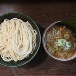 つけそば(麺舗 十六 （メンポジュウロク）)
