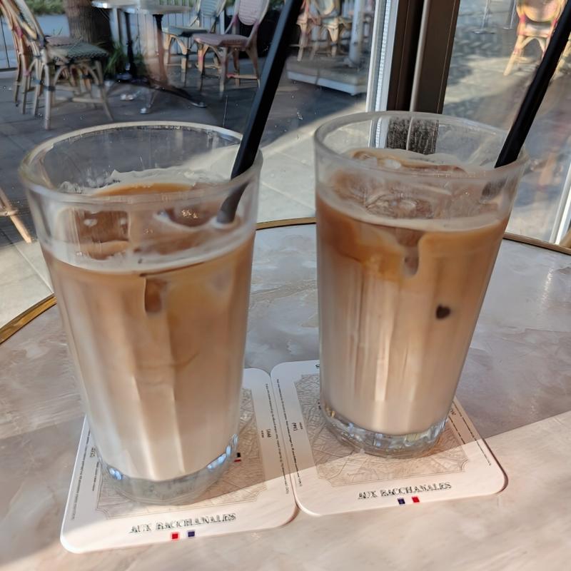 アイスカフェオレ(オーバカナル)