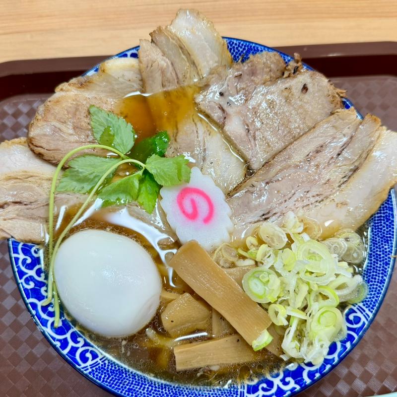 中華そば中盛り＋チャーシュートッピング＋味玉(らーめん理庵)