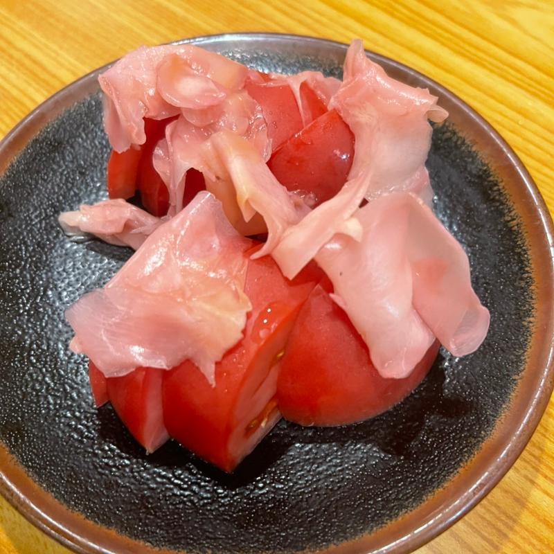 ガリとまと(武州うどんあかね&みどりダイニング)