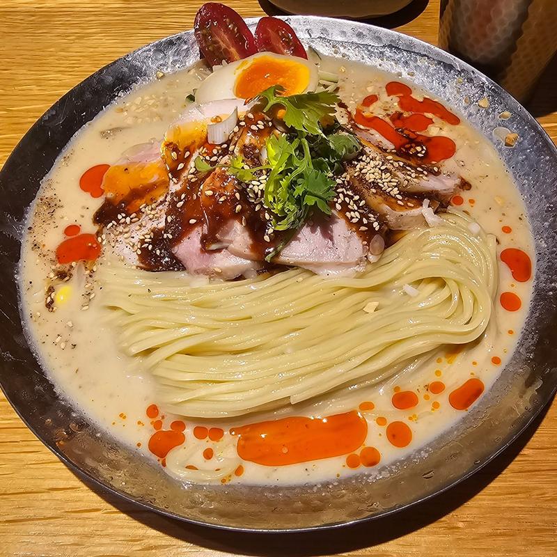 ヨダレ鶏の冷やし豆乳担々麺(二階堂)