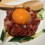 馬肉ユッケ