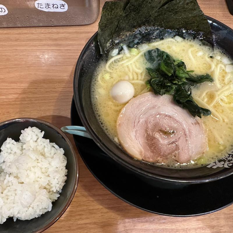 塩ラーメン(町田商店 田端店)