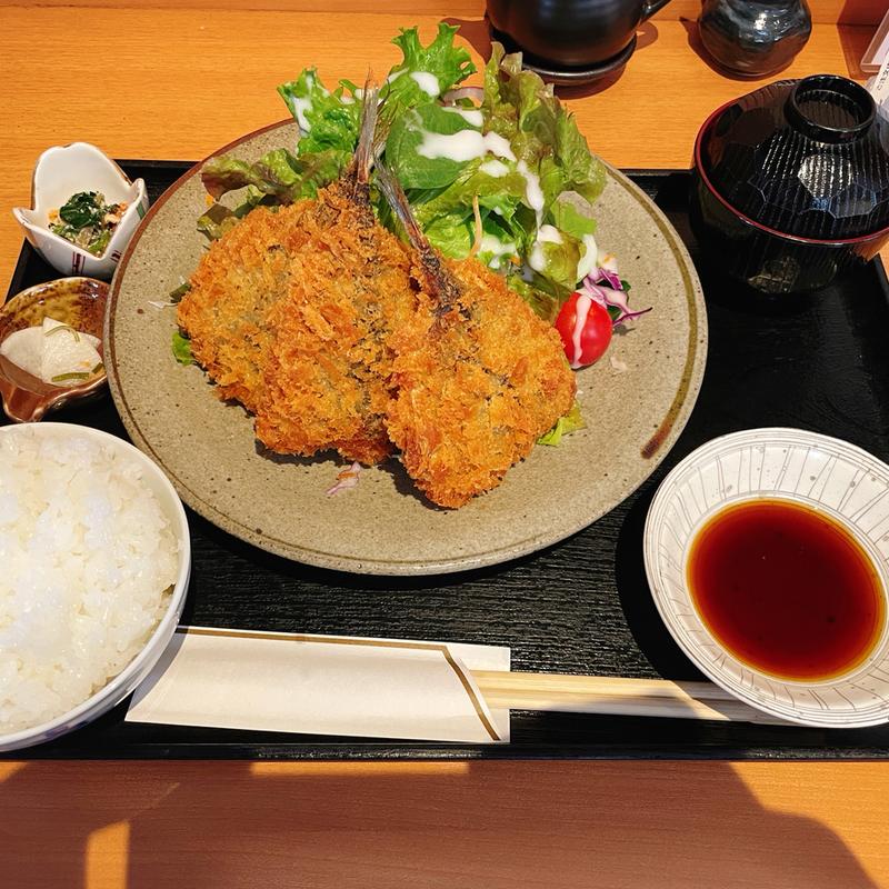 アジフライ三枚定食(山陰ゆかりのあじ 郷音（さとね）)