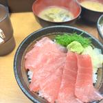 まぐろ丼