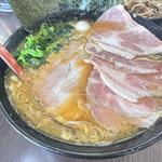 レアチャーシュー麺(源絆家)