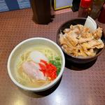 豚カルビ焼肉丼 & 沖縄そば(ハーフ)