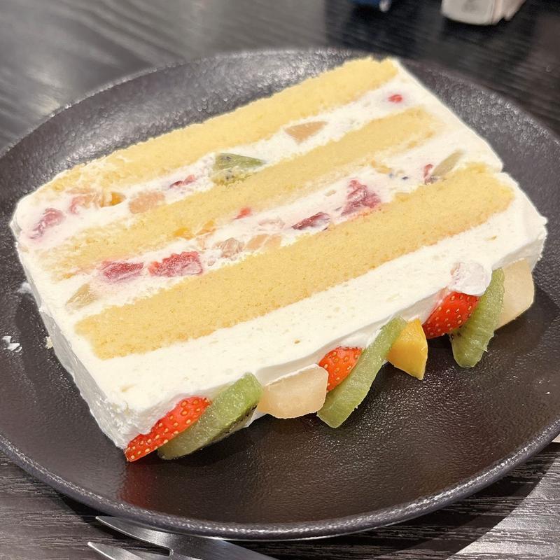 フルーツケーキ(24/7 coffee&roaster 横浜)