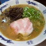 ストロング豚骨醤油ラーメン