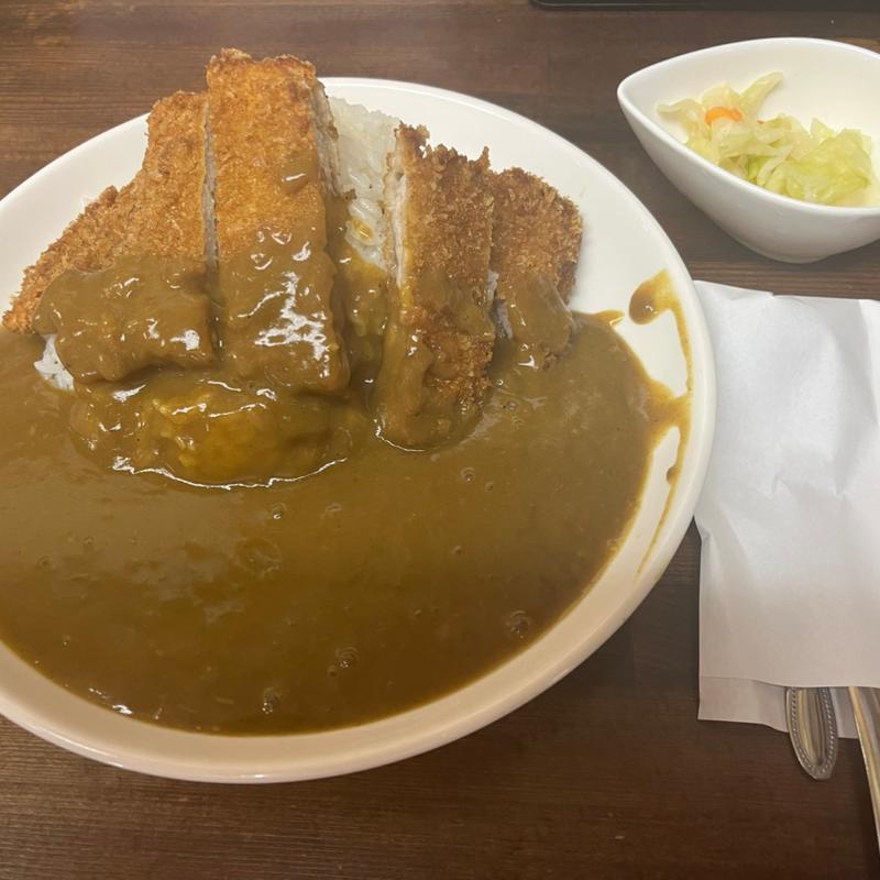 ロースカツカレー(ピレーネ)