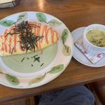 明太子マヨオムライス Mサイズ(サラダorスープ、ドリンク付)(みるくカフェ )
