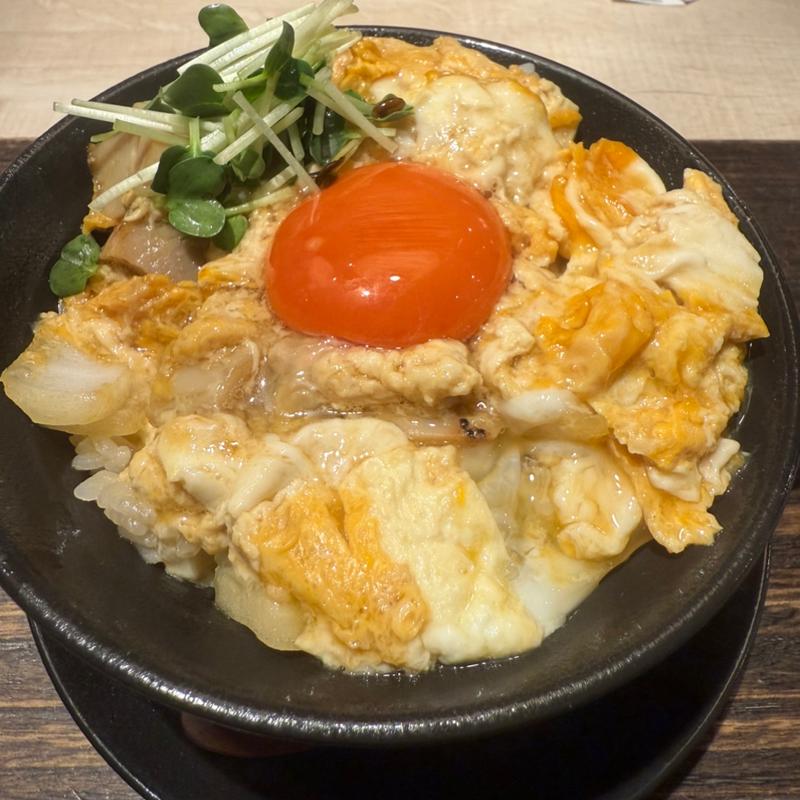 炙り肉親子丼小(鶏白湯泡ramenたまき)