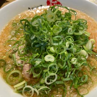 らーめん(京都銀閣寺ますたにラーメン 日本橋本店)