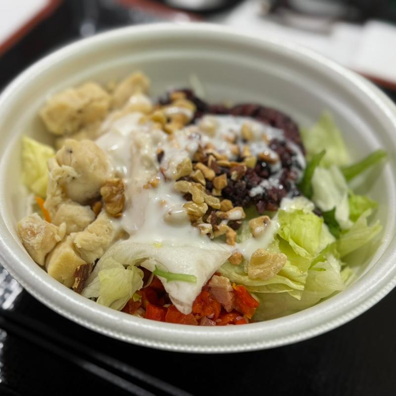 チキンお食事サラダ(すき家 ワンザ有明店)